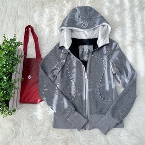 SOLD! Lululemon Grey Special Edition Scuba 6